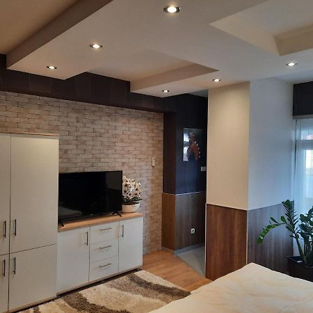 Fenyo Apartman Daire Nagykáta Dış mekan fotoğraf