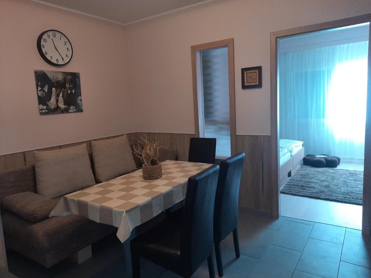 Fenyo Apartman Daire Nagykáta Dış mekan fotoğraf